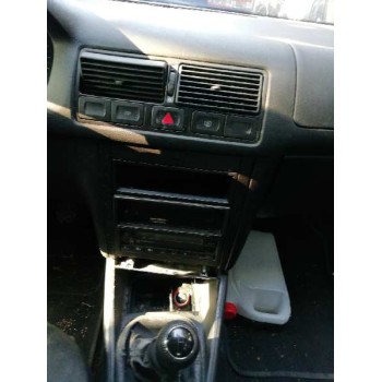 volkswagen golf iv berlina (1j1) del año 2002