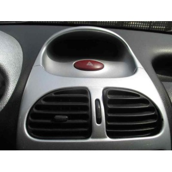 peugeot 206 berlina del año 2003