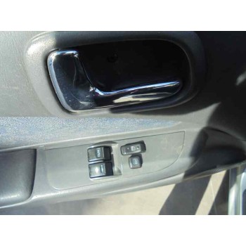 toyota corolla (e11) del año 2000