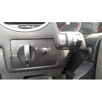 ford focus berlina (cap) del año 2007