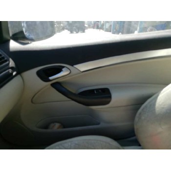 saab 9-3 berlina del año 2005