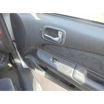 toyota corolla (e11) del año 2000