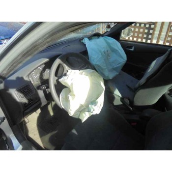 toyota corolla (e11) del año 2000