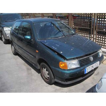 VOLKSWAGEN POLO BERLINA (6N1)