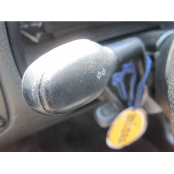 volkswagen polo berlina (6n1) del año 1996