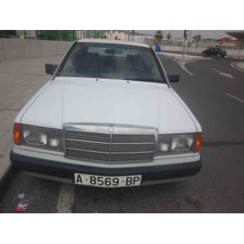 mercedes-benz clase c (w201) berlina del año 1990