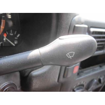 volkswagen polo berlina (6n1) del año 1996