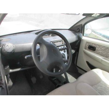 microcar mc1 del año 2004