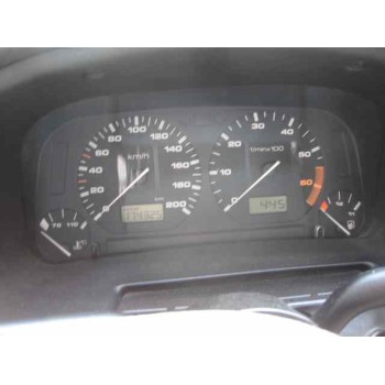 volkswagen polo berlina (6n1) del año 1996