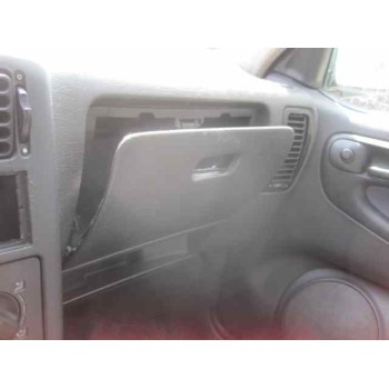 volkswagen polo berlina (6n1) del año 1996