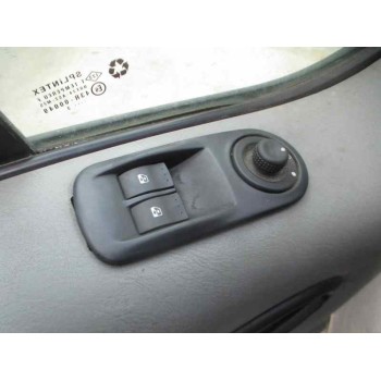 nissan primastar (x83) del año 2003