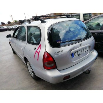 hyundai lantra familiar (rd) del año 2000