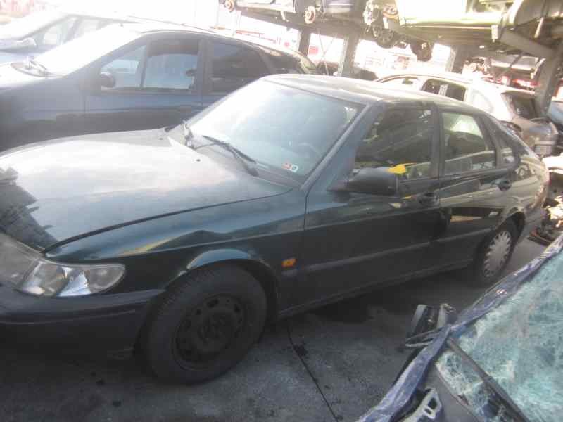 saab 900 berlina del año 1994