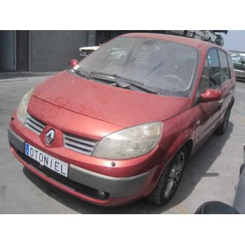 renault grand scenic del año 2004