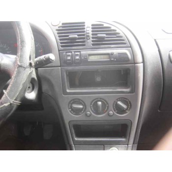 citroën xsara berlina del año 1997