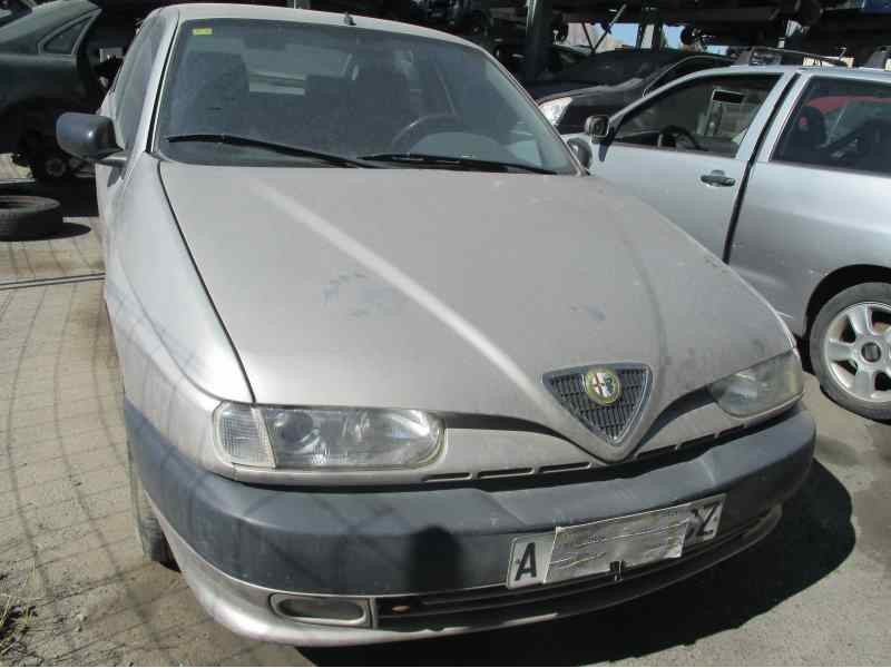 alfa romeo 146 del año 1996