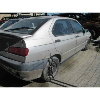 alfa romeo 146 del año 1996