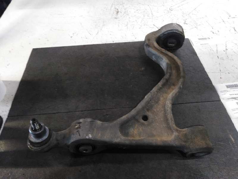 Recambio de brazo suspension inferior delantero derecho para porsche panamera diesel referencia OEM IAM 97034105404 SILEMBLOCK M