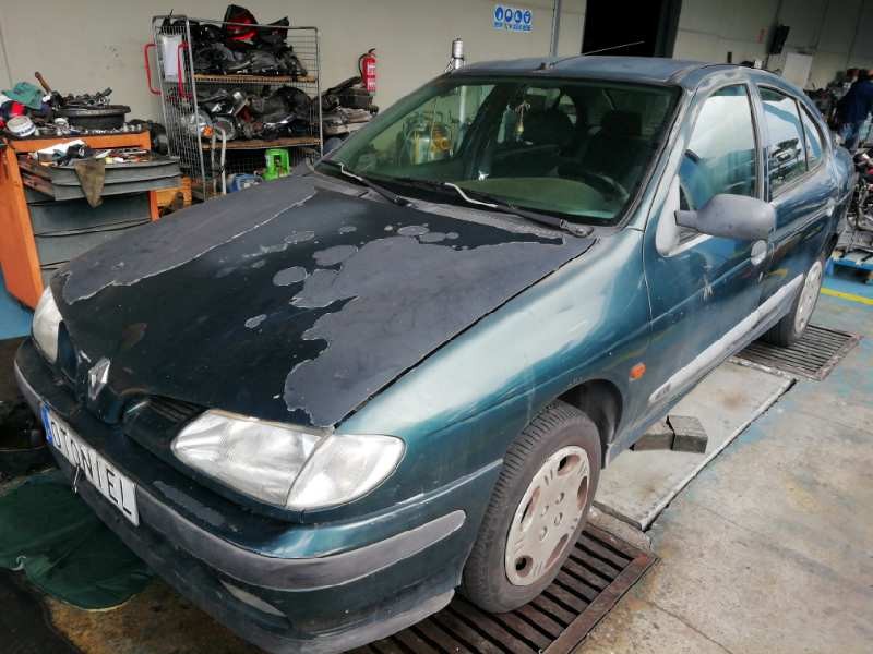 renault megane i classic (la0) del año 1996
