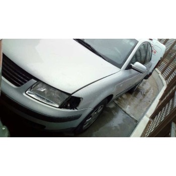 volkswagen passat berlina (3b2) del año 1999