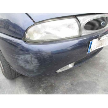 ford fiesta berlina del año 1998