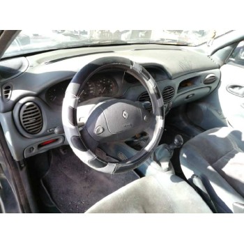 renault megane i classic (la0) del año 1996