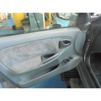 renault megane i berlina hatchback (ba0) del año 1997