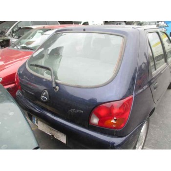 ford fiesta berlina del año 1998