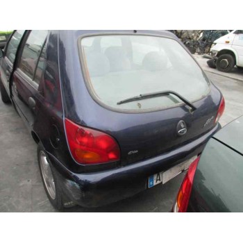 ford fiesta berlina del año 1998