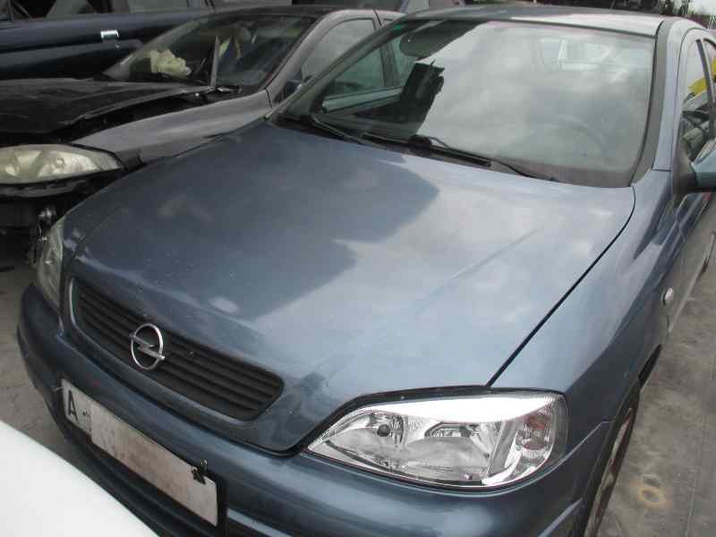 opel astra g berlina del año 1999