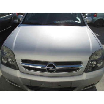opel vectra c berlina del año 2004