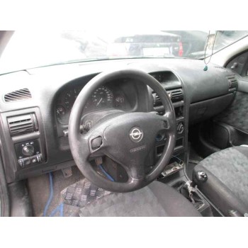 opel astra g berlina del año 1999