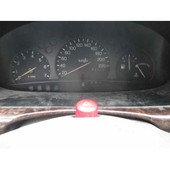 ford fiesta berlina del año 1998