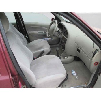 ford fiesta berlina del año 1996