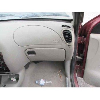 ford fiesta berlina del año 1996