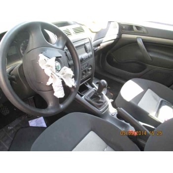 skoda octavia berlina (1z3) del año 2006