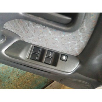 nissan primera berlina (p11) del año 1998