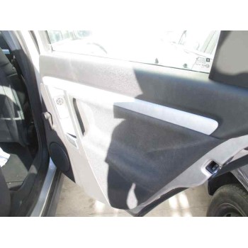 opel vectra c berlina del año 2004