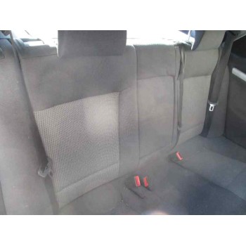 opel vectra c berlina del año 2004