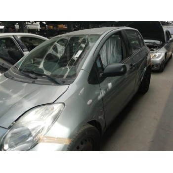 toyota yaris del año 2011