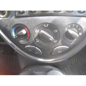 ford focus berlina (cak) del año 1999