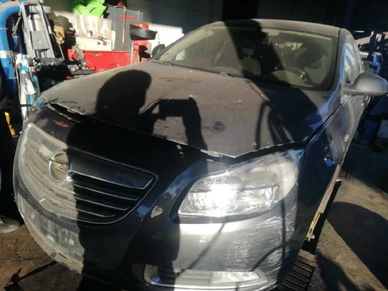 OPEL INSIGNIA BERLINA