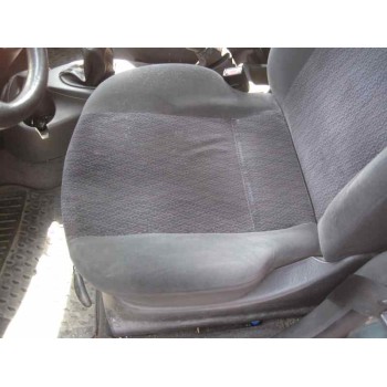 ford focus berlina (cak) del año 1999