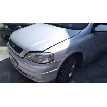 opel astra g berlina del año 2002