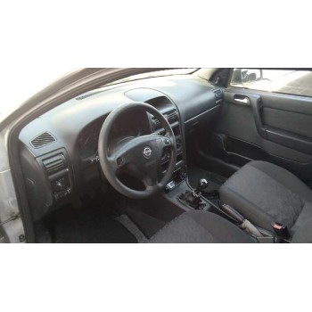 opel astra g berlina del año 2002
