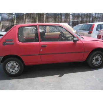 peugeot 205 berlina del año 1986