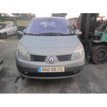 renault scenic ii del año 2004