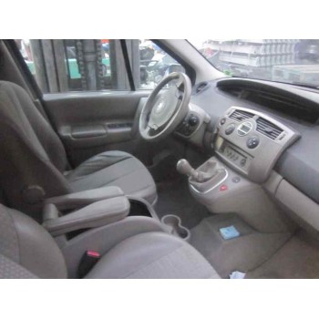 renault scenic ii del año 2004