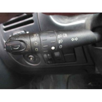 citroën xsara berlina del año 1999