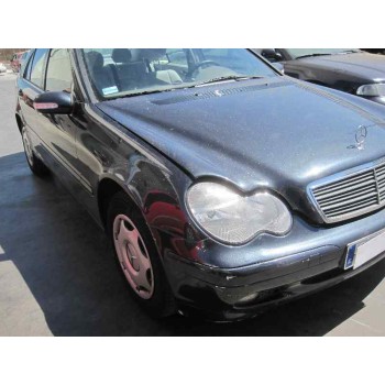 mercedes-benz clase c (w203) berlina del año 2002